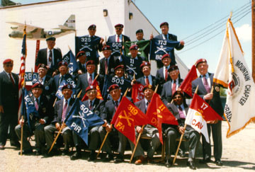 GROUP.JPG (39162 bytes)
